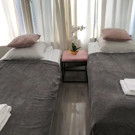 ベッド・アンド・ブレックファスト Amsroom